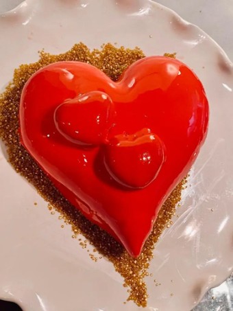 Desserts Happy Valentines Cake #0 default thumbnail