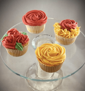 Desserts Roses Cupcakes #0 default thumbnail